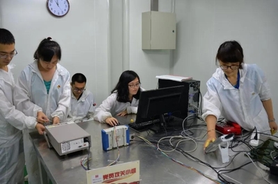 【十百千提升工程】海富光子 “紅色激光”引領企業創新發展